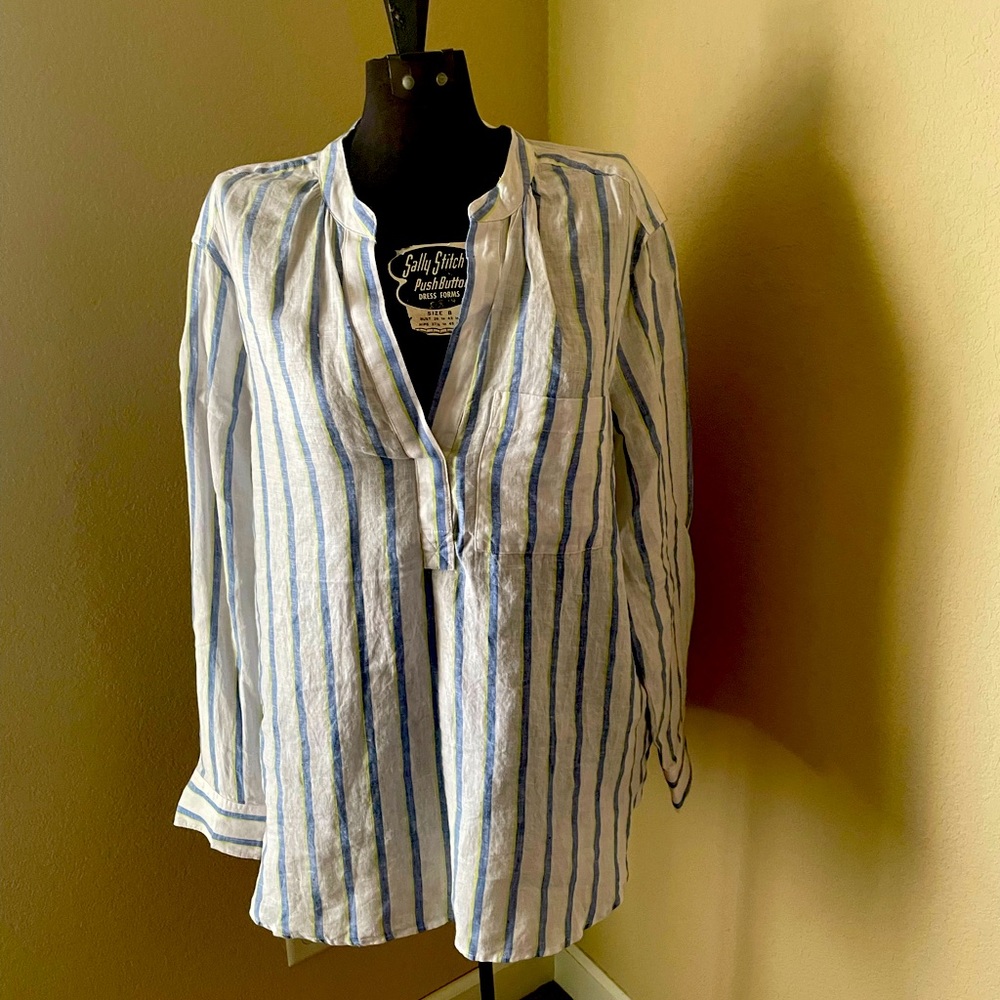 NWT GAP linen stripe top